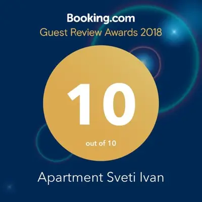 Certifikat, nagrada, logo ili neki drugi dokument izložen u objektu Apartment Sveti Ivan