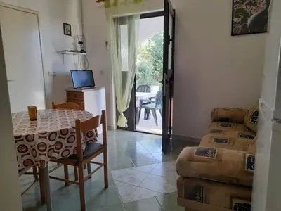 TV i/ili zabavni centar u objektu Apartments Jere