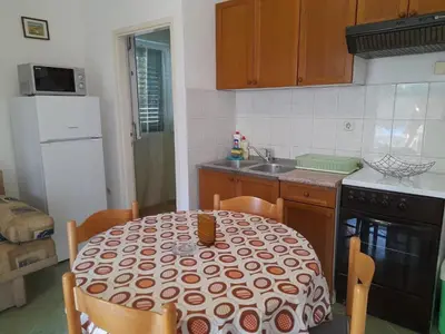 Kuhinja ili čajna kuhinja u objektu Apartments Jere
