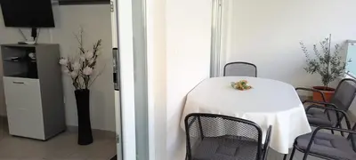 Kuhinja ili čajna kuhinja u objektu Apartments Danica