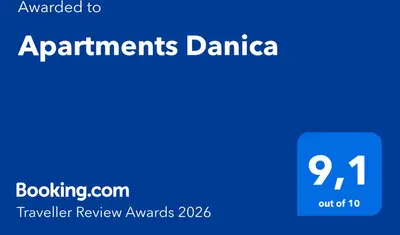 Certifikat, nagrada, logo ili neki drugi dokument izložen u objektu Apartments Danica