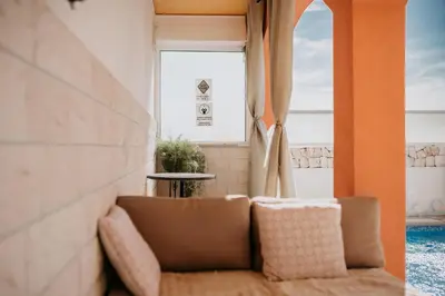 Bazen u objektu Apartments Villa Bella Vista Hvar ili u blizini