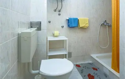 Kupaonica u objektu Two-Bedroom Apartment In Lokva Rogoznica