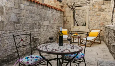 Popločani dio dvorišta ili vanjski dio objekta Vacation house 