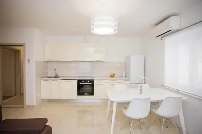 Kuhinja ili čajna kuhinja u objektu Apartment Bilo