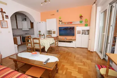 Kuhinja ili čajna kuhinja u objektu Apartman Luna
