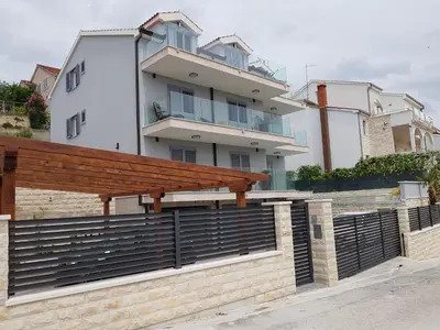 Zgrada u kojoj se nalazi apartman