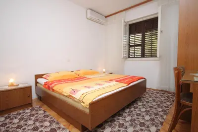 Krevet ili kreveti u jedinici u objektu Rooms with a parking space Makarska - 6778