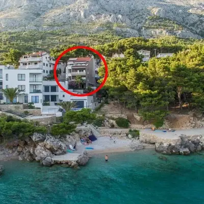 Apartments by the sea Medici