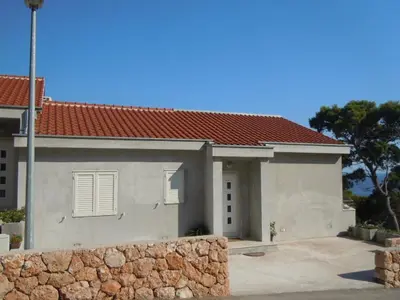 Zgrada u kojoj se nalazi apartman