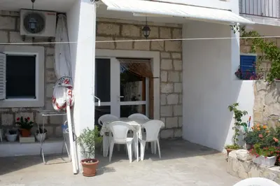 Tlocrt objekta Apartments by the sea Pisak, Omis - 10410