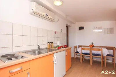 Kuhinja ili čajna kuhinja u objektu Apartmani Luce