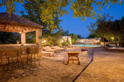 Bazen u objektu Nono Ban Boutique Hotel & Villas ili u blizini