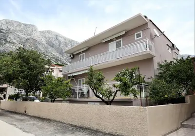 Pogled na planine ili pogled na planine iz apartmana