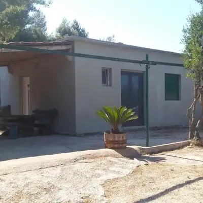Secluded house with a parking space Cove Borova