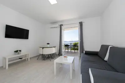 TV i/ili zabavni centar u objektu Apartmani Marija Jakir