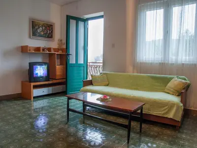 TV i/ili zabavni centar u objektu Apartment Hajdi