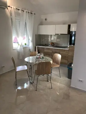Kuhinja ili čajna kuhinja u objektu Sweet Corner