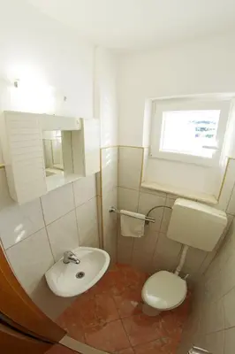 Kupaonica u objektu Apartments with parking space Sumartin, Brac - 12487
