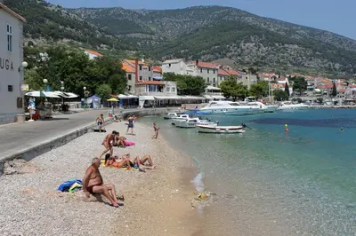 Tlocrt objekta Apartments by the sea Bol, Brac - 13539