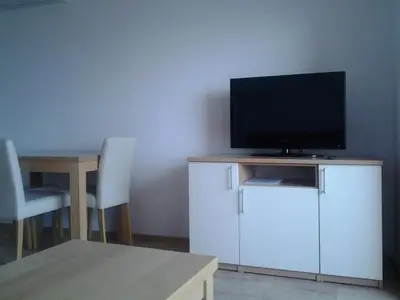 TV i/ili zabavni centar u objektu Apartmani 