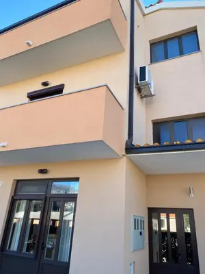 Zgrada u kojoj se nalazi apartman