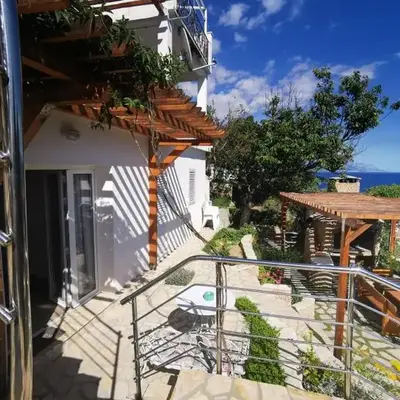 Apartments by the sea Mimice