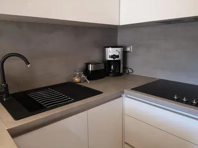 Kuhinja ili čajna kuhinja u objektu Apartments Antoana