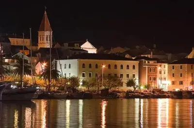 Pogled na rijeku u blizini vikendica
