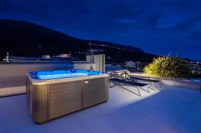 Pogled na planine ili pogled na planine iz apartmana