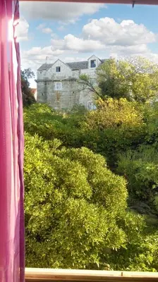 Vrt u objektu Charming apartment with sea view in Sumartin - 27 sqm
