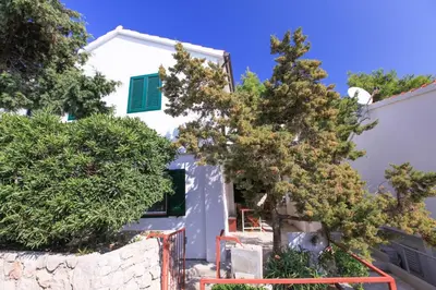 Zgrada u kojoj se nalazi apartman