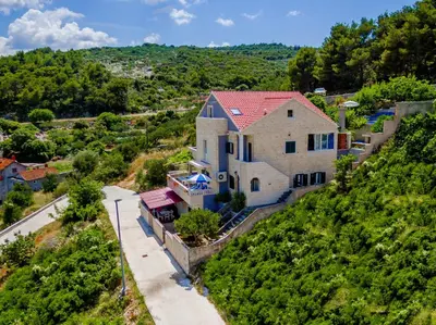 Priroda u blizini vila
