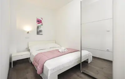 Krevet ili kreveti u jedinici u objektu Three-Bedroom Holiday Home In Suhi Potok