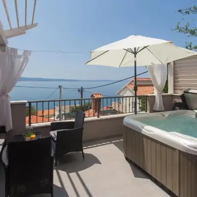 Three-Bedroom Holiday Home In Suhi Potok