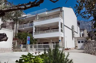 Zgrada u kojoj se nalazi apartman