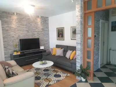 TV i/ili zabavni centar u objektu Apartments with parking space Bol, Brac - 14124
