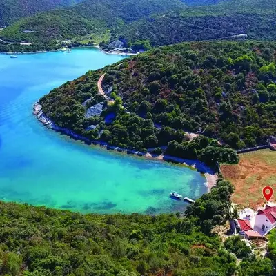 Three-Bedroom Holiday Home In Pucisca