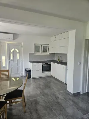 Kuhinja ili čajna kuhinja u objektu Apartments with parking space Omis - 14422