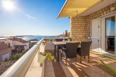 Balkon ili terasa u objektu Peaceful apartment with beautiful view