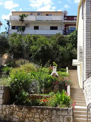Vrt u objektu Apartments Ivanka