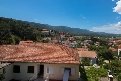 Pogled na planine ili pogled na planine iz apartmana