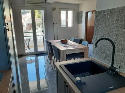 Kuhinja ili čajna kuhinja u objektu Ema