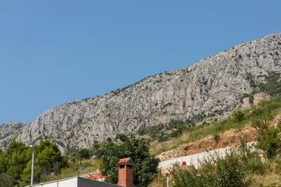 Pogled na planine ili pogled na planine iz apartmana