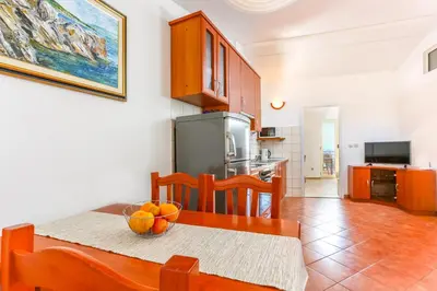 Kuhinja ili čajna kuhinja u objektu Pina Hvar Seaview Apartment