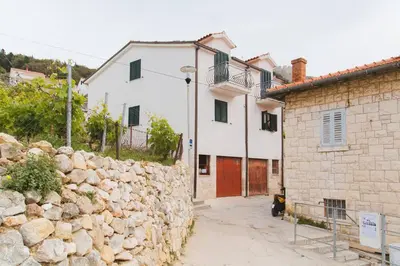 Zgrada u kojoj se nalazi apartman