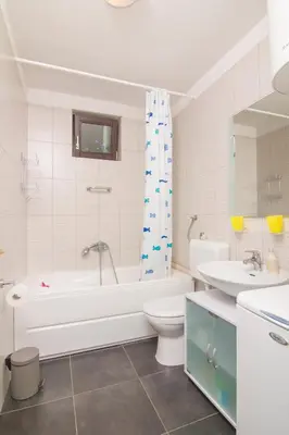 Kupaonica u objektu Holiday House Botta