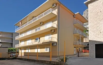 Tlocrt objekta Apartments with a parking space Omis - 14625