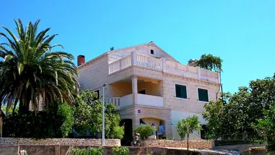 Zgrada u kojoj se nalazi apartman