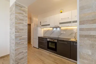 Kuhinja ili čajna kuhinja u objektu Apartments STANIĆ - comfortable accommodation for your vacation !